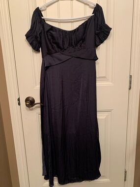 JJs House Black Off-Shoulder Maxi Dress